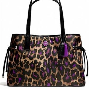 Coach bag used handful of times